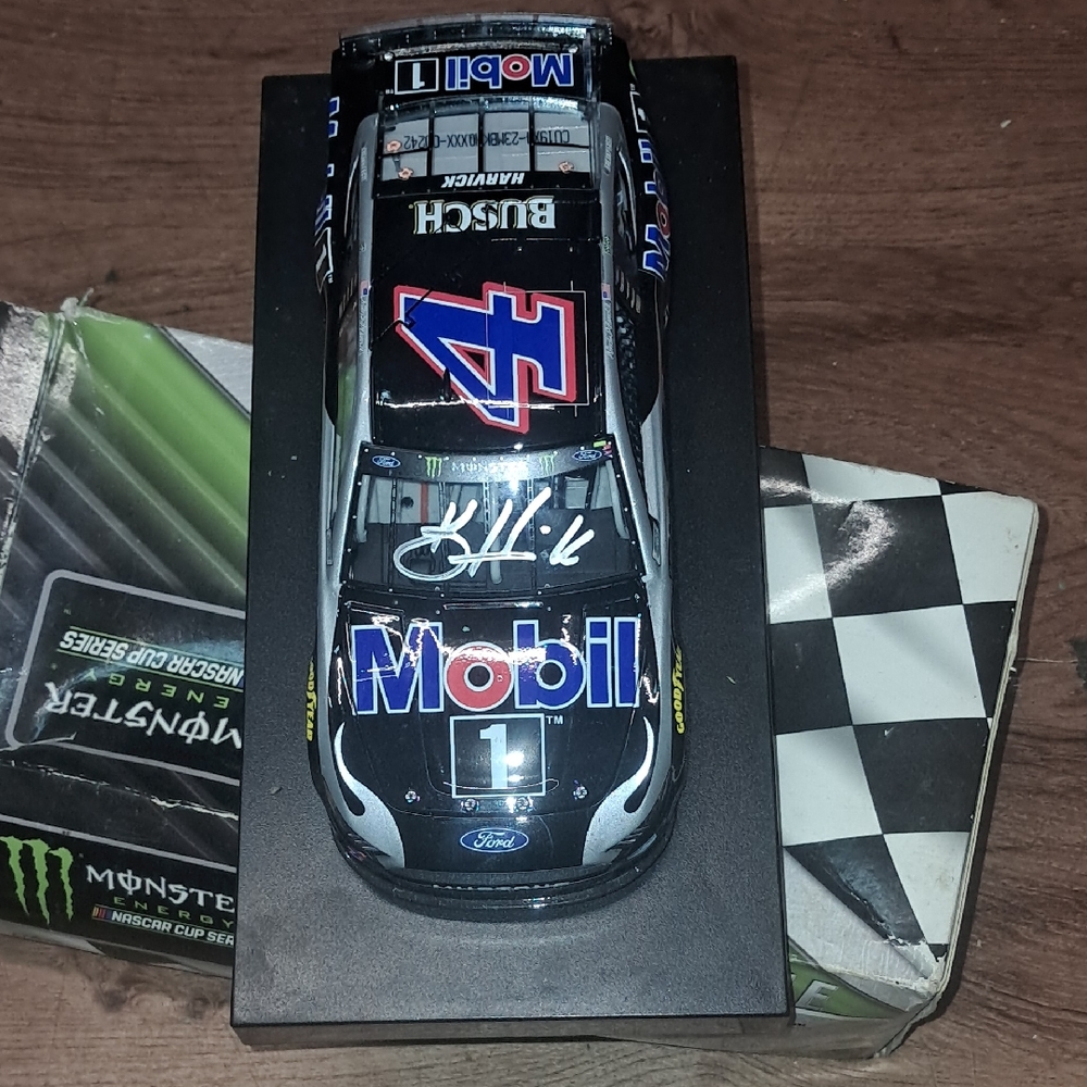Mobil 1 NASCAR Diecast Model Car